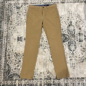 Gap Men’s 29x32 Khaki Pants - Skinny